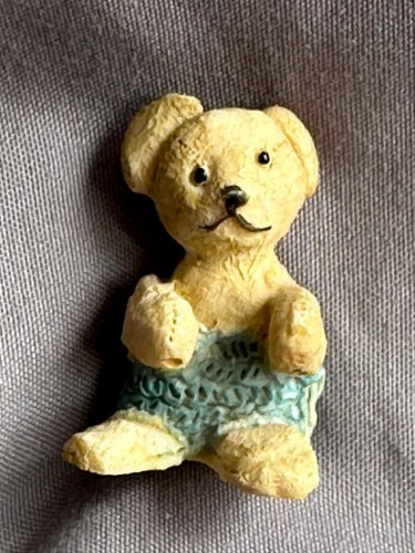 Colour box teddy - box, bears