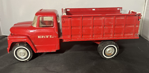 Ertl international - ih,