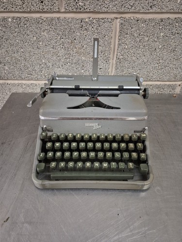 Hermes 2000 typewriter - 2000,