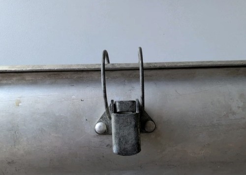 Vintage aluminum suet jam roly - aluminum,