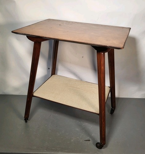 Vintage two tier - two-tier, side