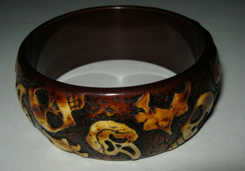New ghosts witches skulls - new, ghosts,witches,skulls