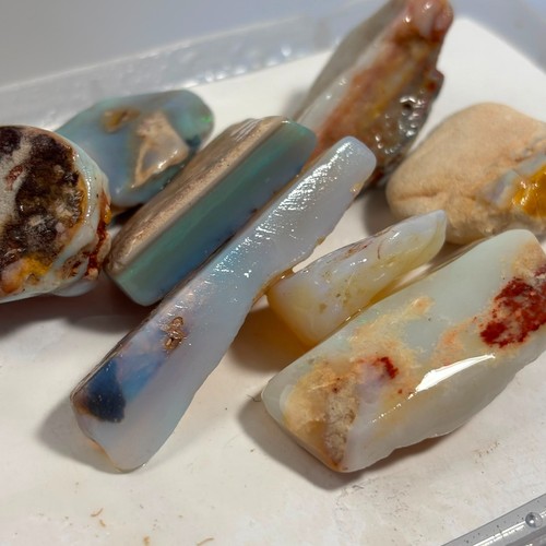 Australian opal coober pedy - opal,