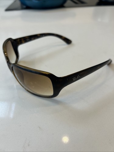 Ray ban rb4068 710 size - rb4068,