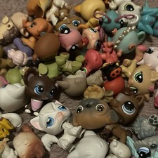 3 Random Gen 1/2 Littlest Pet Shop toys