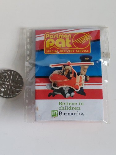 Postman pat pin badge - postman,