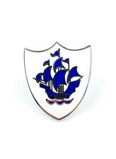 BLUE PETER WHITE ENAMEL PIN BADGE | NOVELTY KIDS TV SHOW