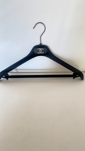 Authentic chanel velvet - authentic,
