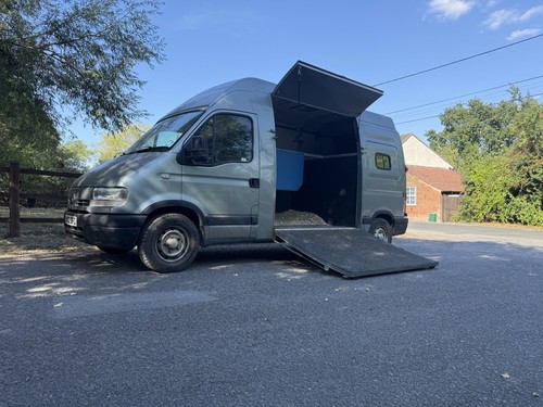 Horse box van - box,