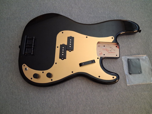 Fender standard custom - fender, p