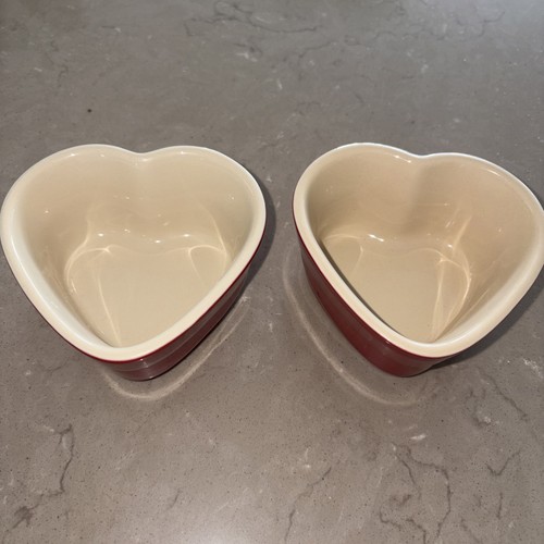 Creuset red heart - x,