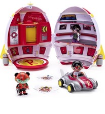 Ryan's World Red Titan Mystery