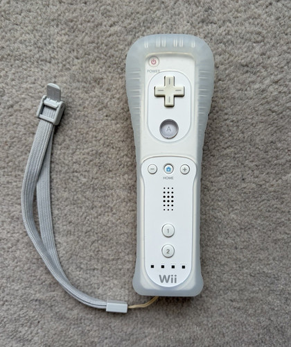 Nintendo wii remote - wii,