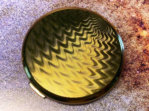 Stratton zig zag pattern gold