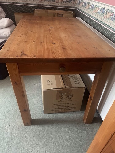 Pine table solid - pine, table.