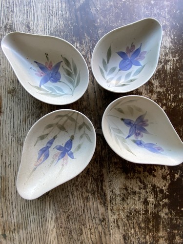 Handmade hand painted - &,