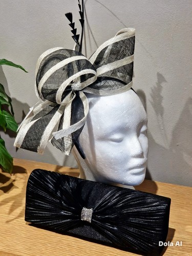 Black ivory feather - ivory,