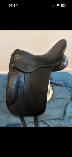 Albion slk dressage saddle - albion, a