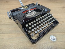 1936 Erika 5 Typewriter