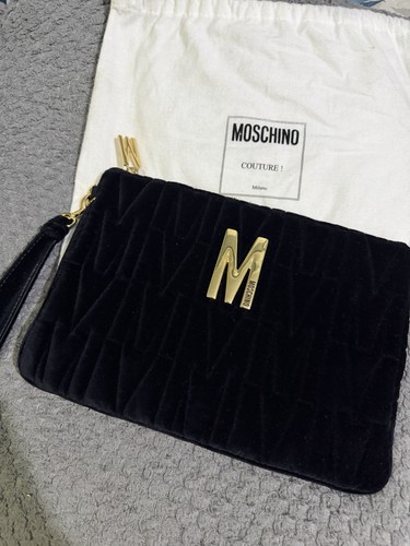 Moschino milano velvet clutch - milano,