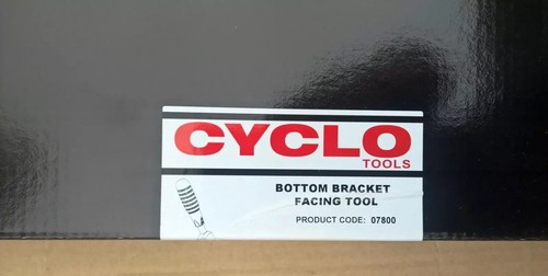 Cyclo 07800 bottom bracket - bottom,