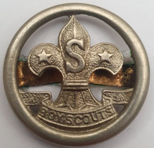 Senior Scouts maroon beret hat badge. Boy scouts. Cubs. Vintage Hat badge