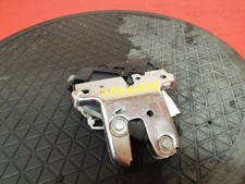 VOLKSWAGEN PASSAT BOOT LOCK 2011 4 DOOR SALOON