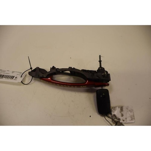 Front outer door - outer, handle