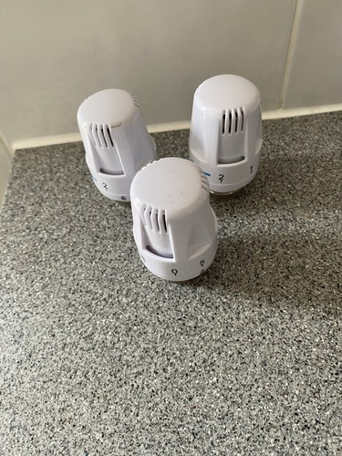 Thermostatic radiator valves