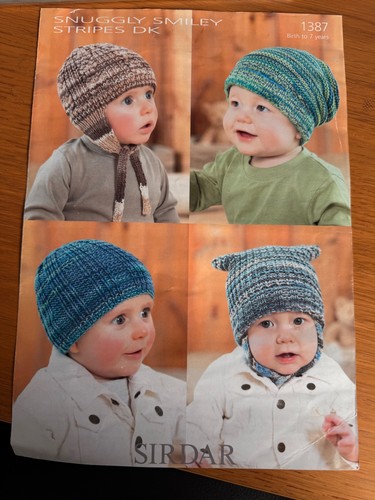 Snuggly smiley striped - , dk