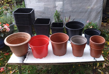 28 Multicolored Plastic Plant Pot Flower Pots from 2 to 11 Litre