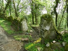 Photo 6x4 Old stone gate posts