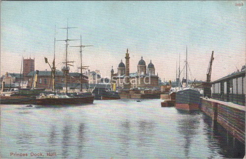 Yorkshire postcard hull - postcard:,