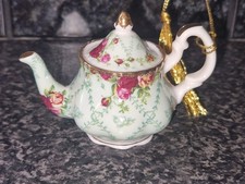 Royal albert old - royal,