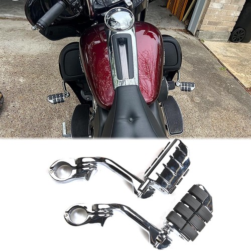 Foot pegs w mouting - 1-1/4",