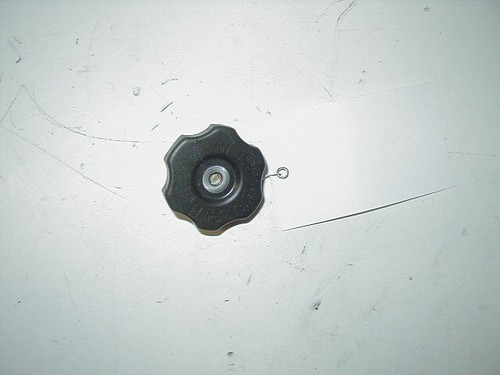 Coolant filler neck cap cap
