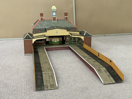 Terminus station and platforms - terminus,