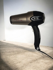 Hair Dryer VS Sassoon Expert