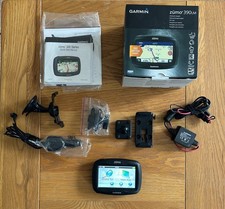 Garmin ZUMO 390 LM - Lifetime Maps Rugged Waterproof Motorbike/Car Sat Nav