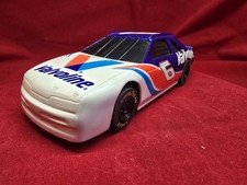 Scalextric C2020 Ford Thunderbird Nascar Valvoline **FREE UK P&P **