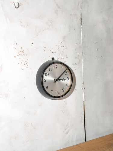 Gpo synchronome slave clock - gpo,