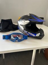 boys bmx crash helmet and