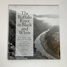 Buffalo River in Black and