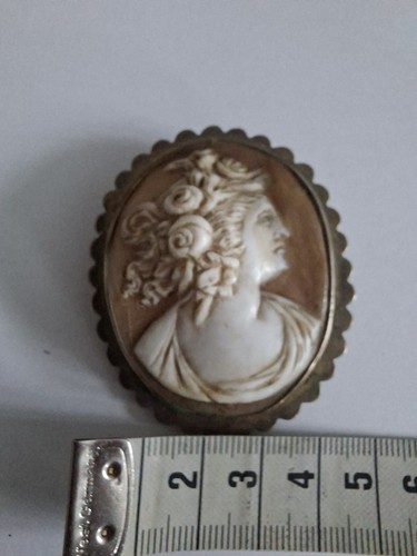 Antique late 19thc - 19thc, carved