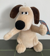 Vintage 1989 Wallace and