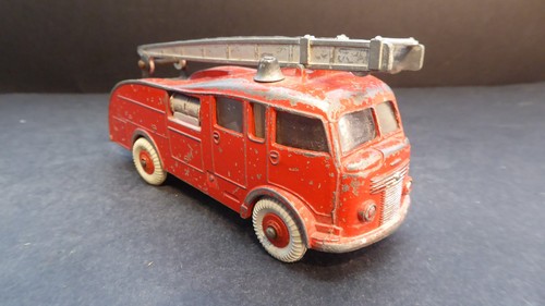 Dinky supertoys 955 fire - dinky,