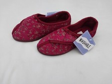 Womens Slippers Exotic Touch Fastening burgundy UK Size 3 bnwt