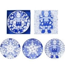 Kaws 2019 Holiday Limited