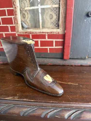 Treen table snuff - snuff, mahogany