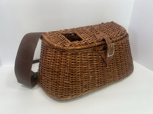 Vintage bean wicker fly - l.l.,